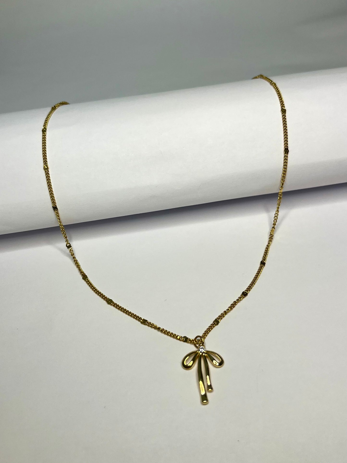 Gold Bow Necklace