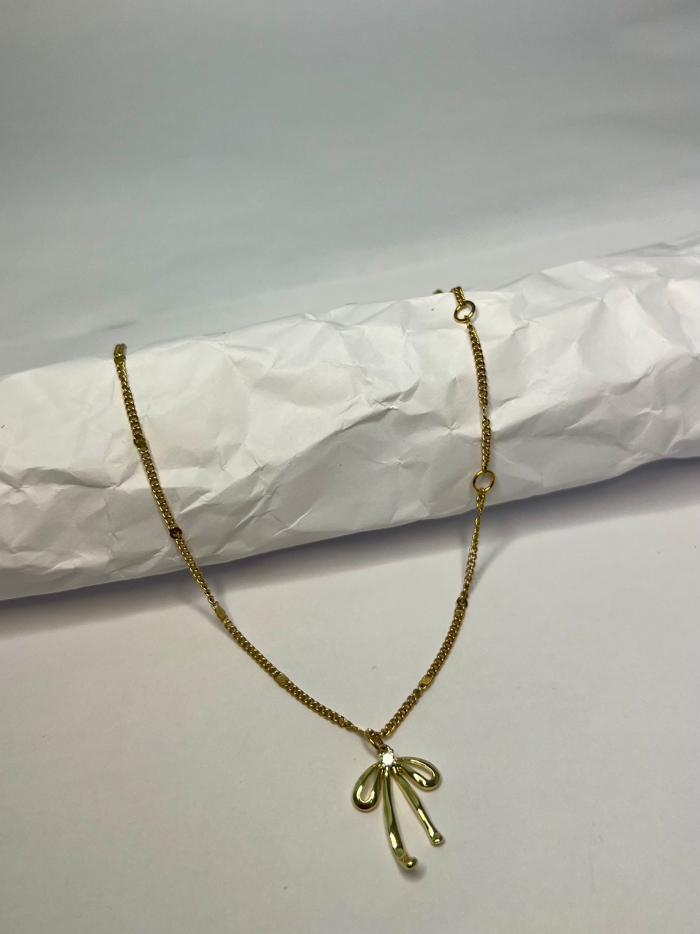 Gold Bow Bracelet